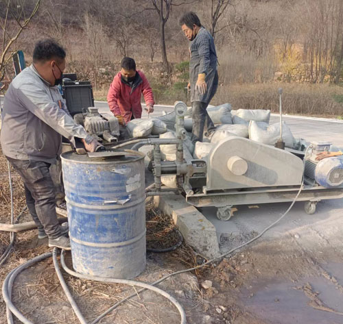 思茅路面下沉注浆